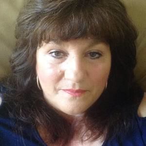 Meet your Posher, Debra